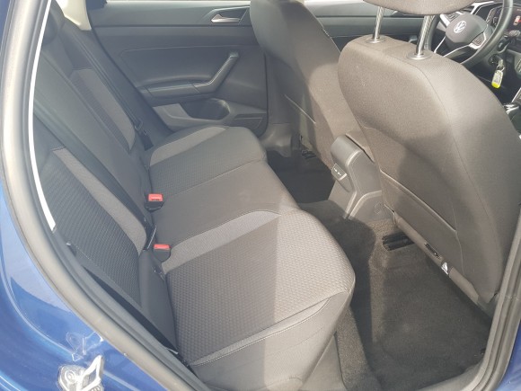 VOLKSWAGEN POLO VI 