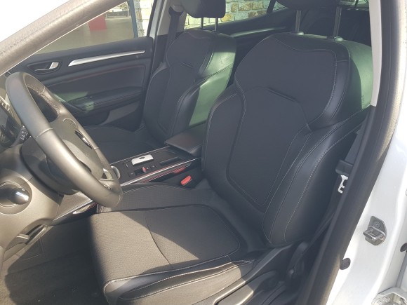 RENAULT MEGANE IV 