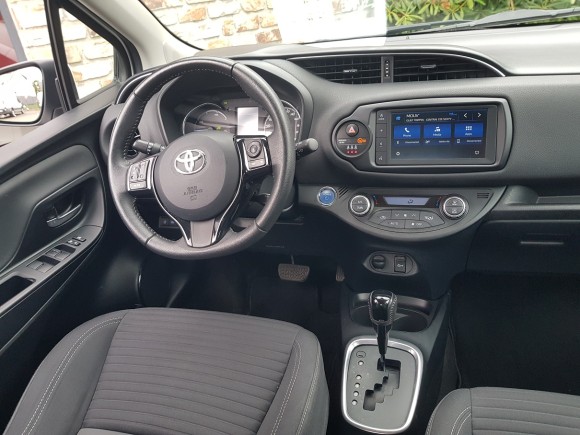 TOYOTA YARIS III 