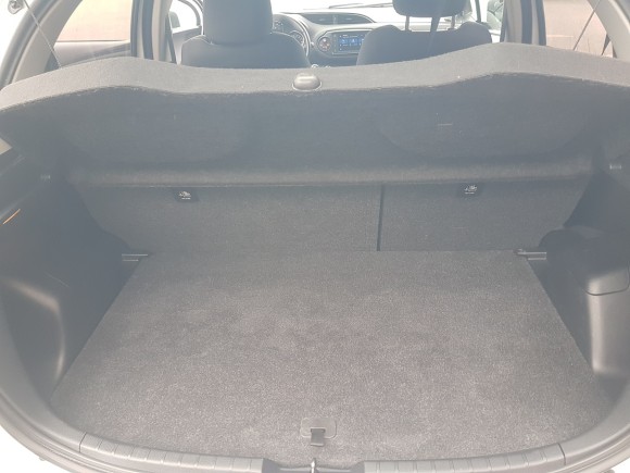 TOYOTA YARIS III 