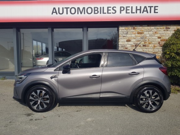 RENAULT CAPTUR II 