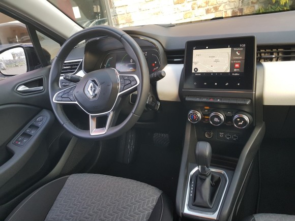 RENAULT CLIO V 
